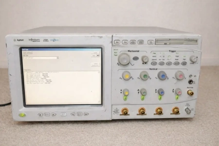 Осциллограф Agilent DSO Infiniium 54855A (неисправный) купить по низкой цене | МАКСПРОФИТ